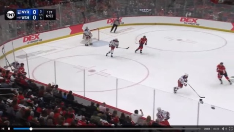Tarasenko Retrieving Puck with Off-Hand Along Wall on Breakout