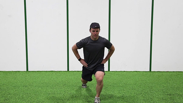 Undulating Lunge